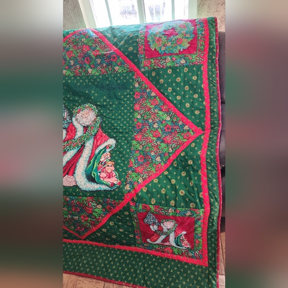 Christmas Quilt - Picture 2 of 9